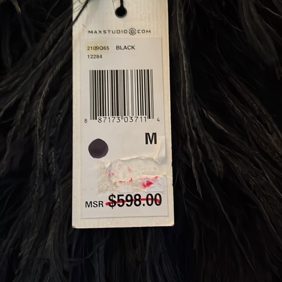 MAX STUDIO - LEON MAX Real Feather Wrap - NWT! - Picture 4 of 7